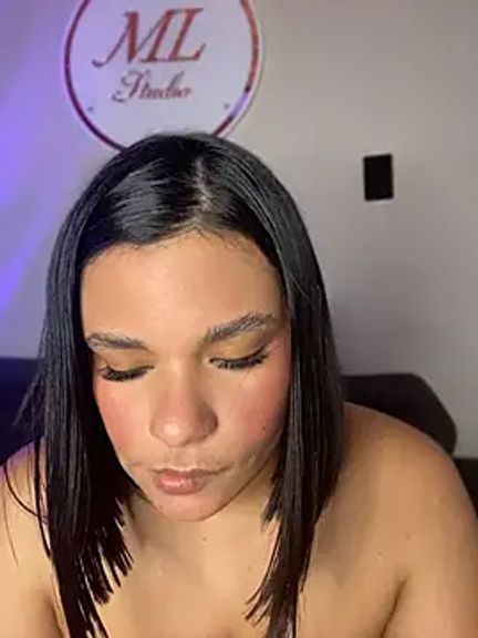 Isabella_boobd