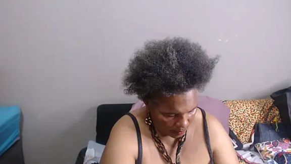 GrandBustyMelon