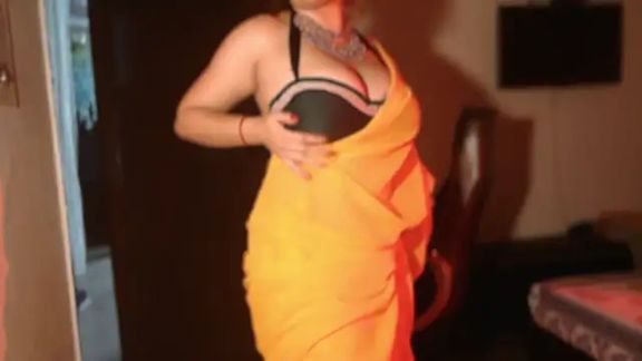 urvashihott