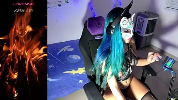 bluesubmissive