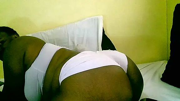 AnnabigpussyXO