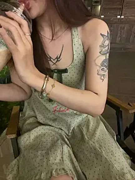 _AnneMia_