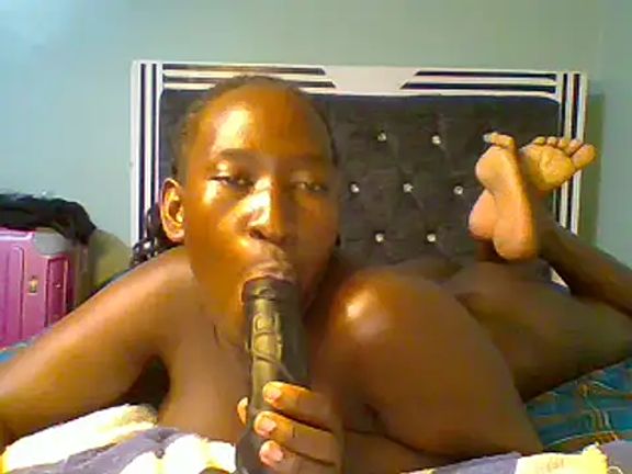 blackcuteebony