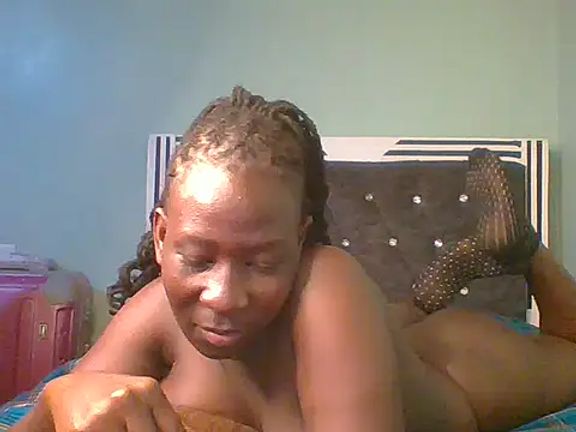 blackcuteebony