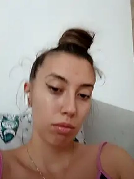 Virgin_Pussy_Horny