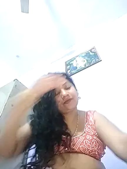 Cute-Janvi20