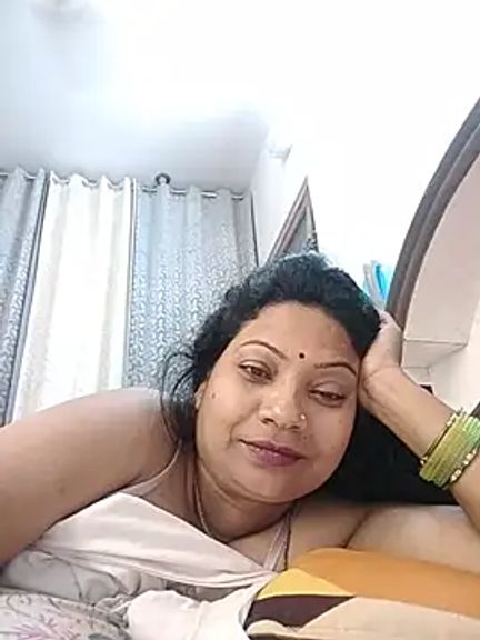 Cute-Janvi20