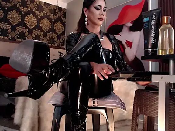 RhondaFlirtyDOM