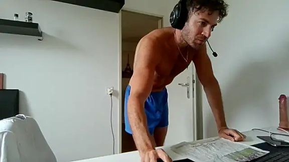 alpha-hunk