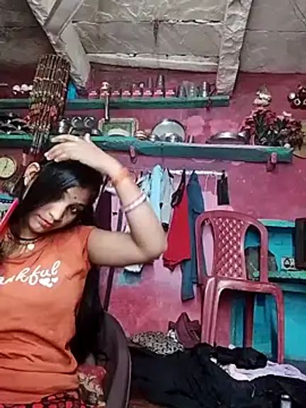 Sexy_punamji