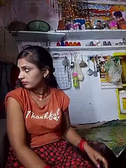 Sexy_punamji