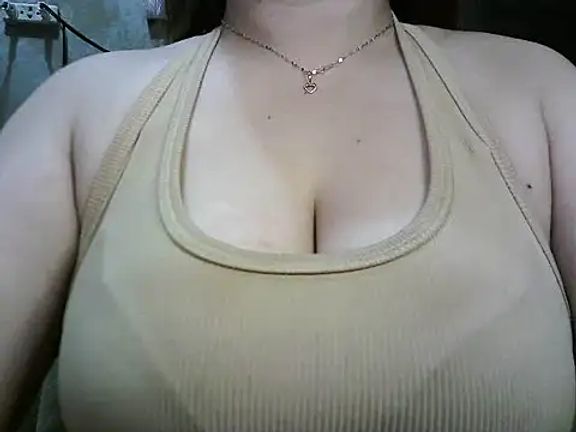 SquirtSellene18