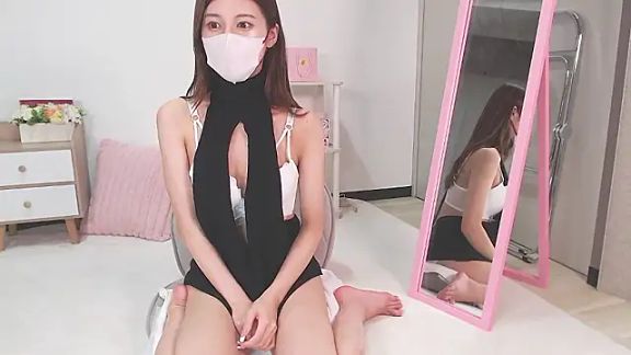MOMO_momo_xoxo