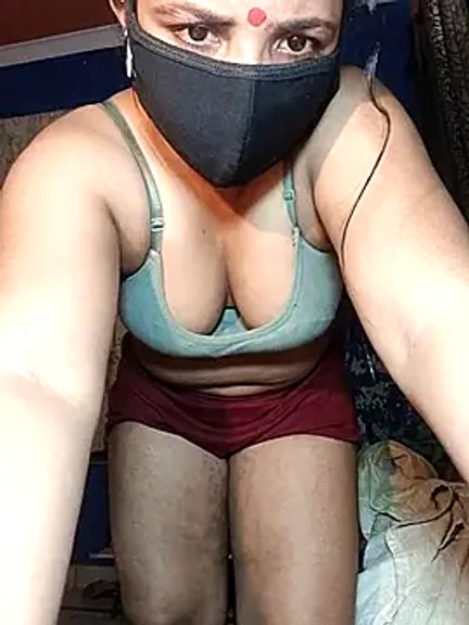 HotAishaa