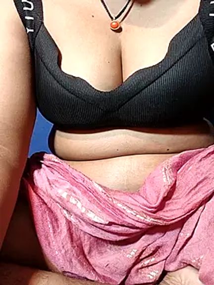 HotAishaa