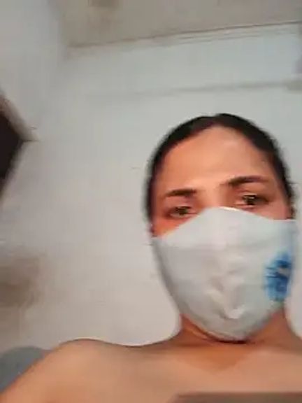 HotAishaa
