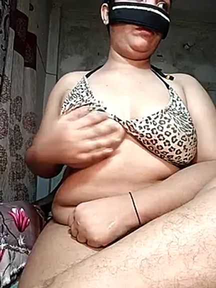 HotAishaa