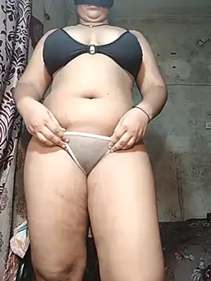HotAishaa