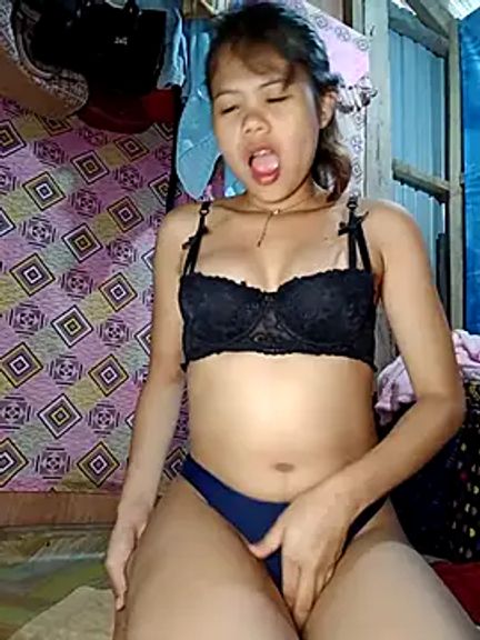 Sexxie_Ella22