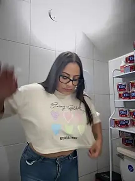 Angie_e