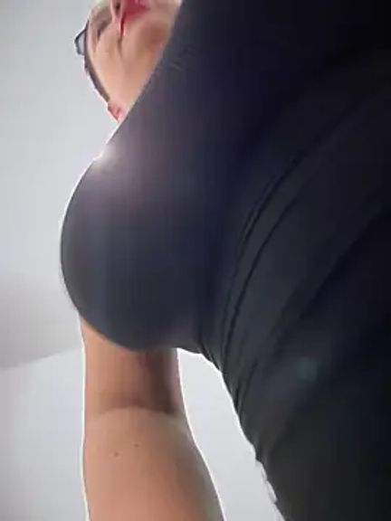 Angie_e