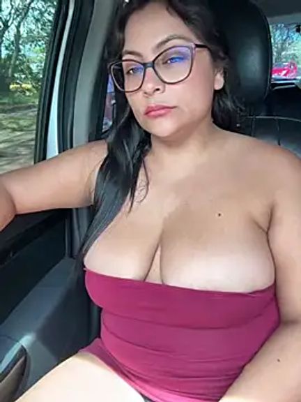 Angie_e