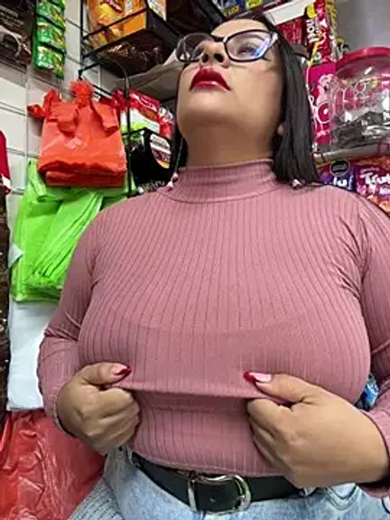 Angie_e