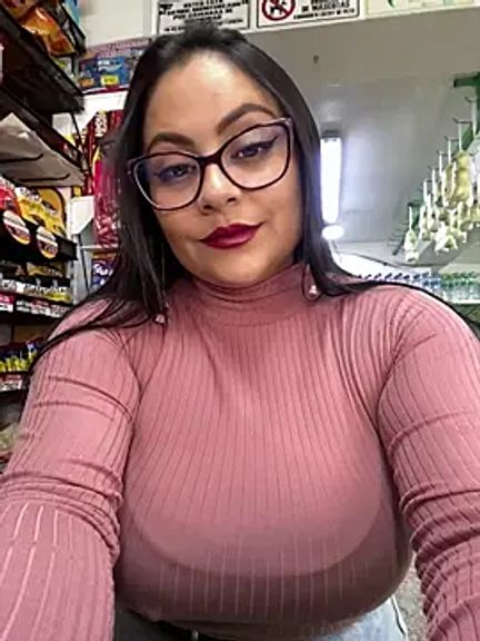 Angie_e
