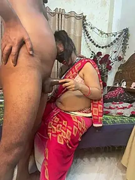 Thithi_Hot_Couple