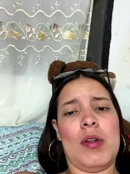 Mia_jhoonson