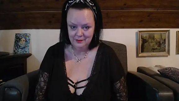 TiffanyMature