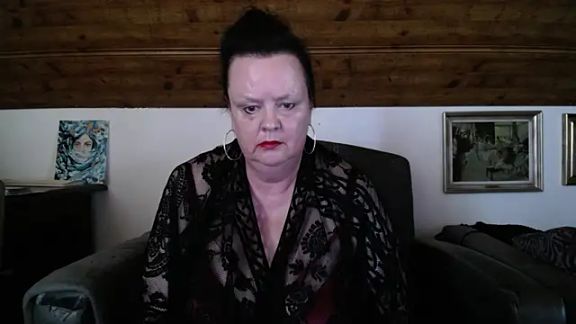 TiffanyMature