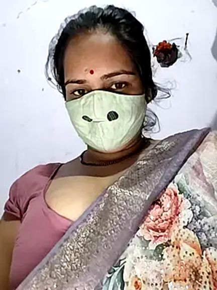 Riya_hot12