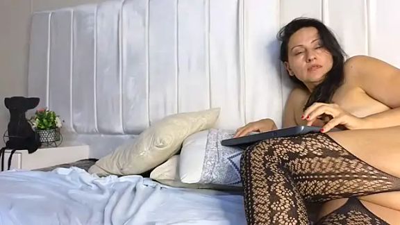 Miriam_milf