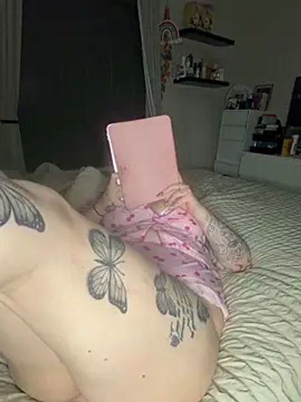 CurvyGirlMyla