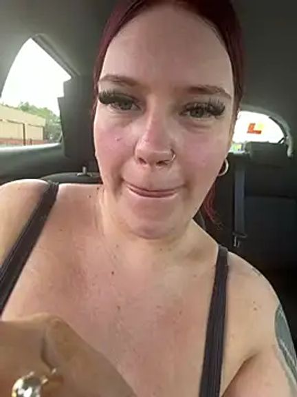 CurvyGirlMyla