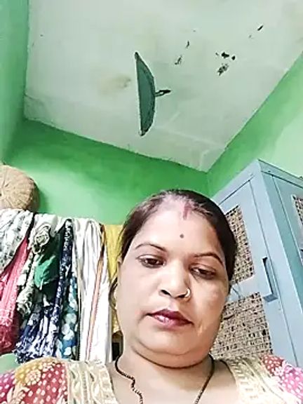 Bhavna_hot