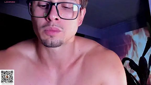 ADAM_BOUTON_
