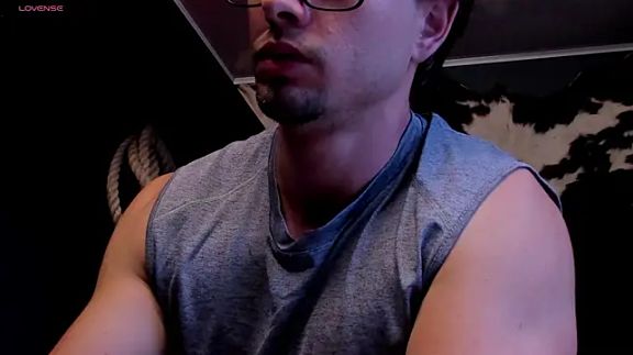 ADAM_BOUTON_