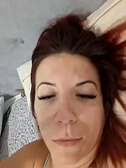 Anayssa_