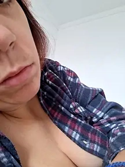 Anayssa_