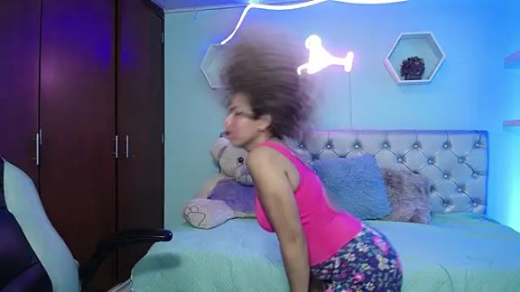 thalia_mills19