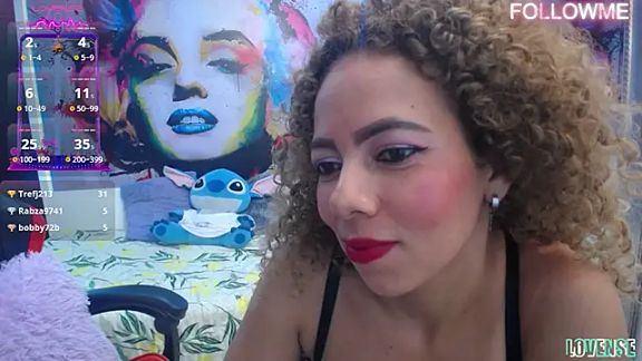 thalia_mills19
