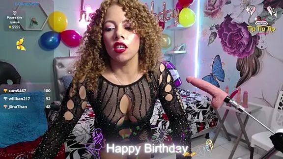thalia_mills19