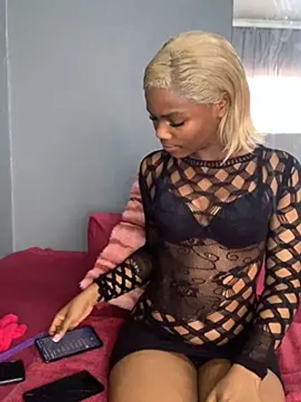 Lady-Amina