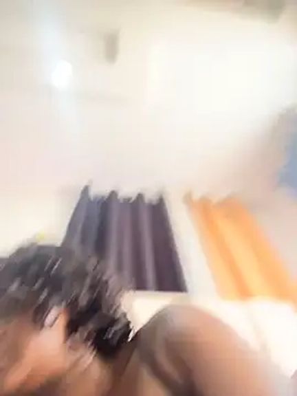 t-Booty_risky_