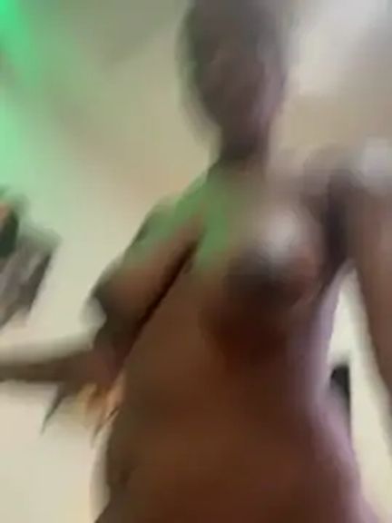 t-Booty_risky_