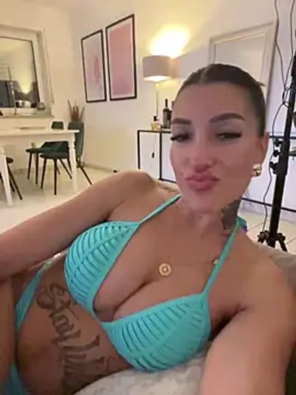 HotSpicySophie