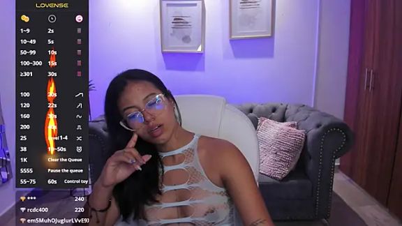 raven_stonee