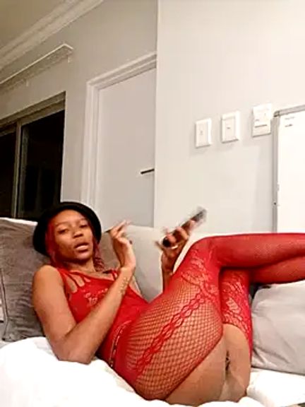khanyaTheeLyt